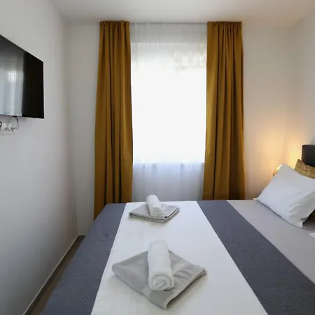 Rosa Mystica Apartment